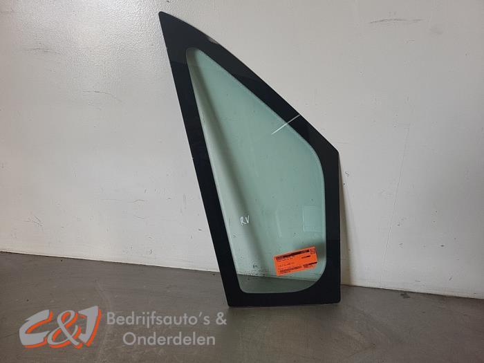 Vitre triangulaire avant droite d'un Citroen Jumper, Autos : Pièces & Accessoires, Vitres & Accessoires, -, 3 mois de garantie