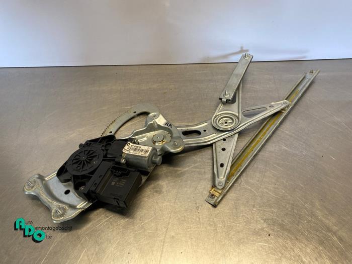 Mécanique vitre 4portes arrière droite d'un Renault Grand, Autos : Pièces & Accessoires, Renault, -, 3 mois de garantie, Utilisé
