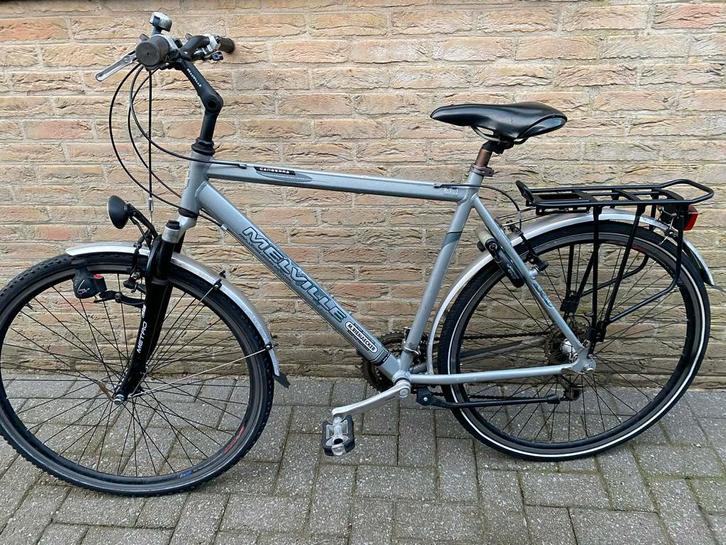 Herenfiets 28 inch Melville, Fietsen en Brommers, Fietsen | Heren | Sportfietsen en Toerfietsen, Gebruikt, Overige merken, Meer dan 20 versnellingen