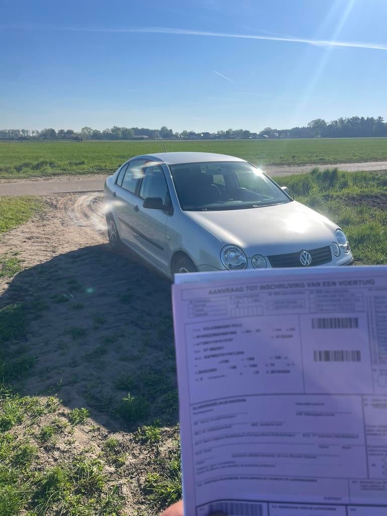 Polo 1.4 essence avec inspection, Autos, Argent ou Gris, Achat, Boîte manuelle, Noir