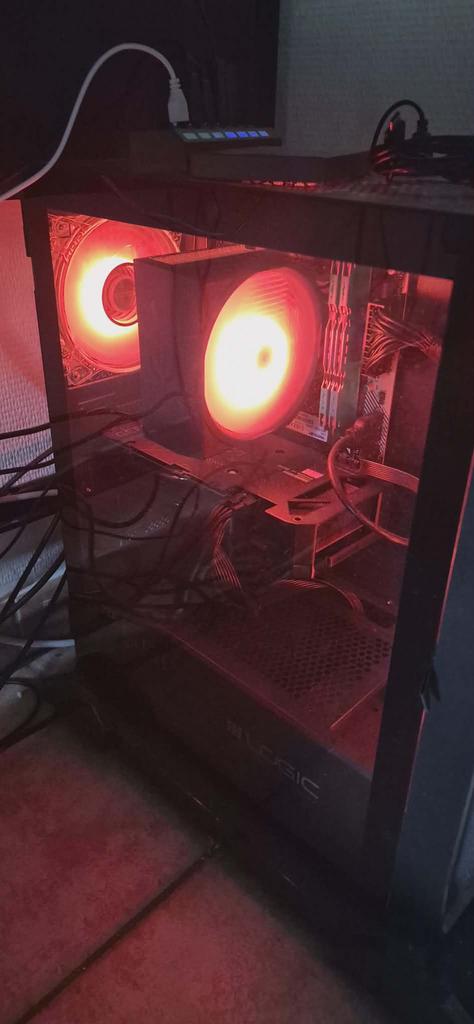 Tour geming, Informatique & Logiciels, Ordinateurs de bureau, Enlèvement, Comme neuf, Gaming