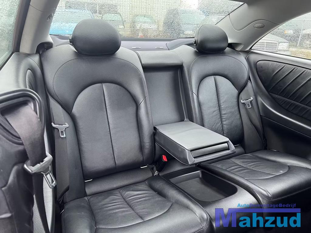 MERCEDES CLK W209 COUPE Zwart leer interieur 2002-2010, Mercedes-Benz AG, Mercedes-Benz, Utilisé, Mercedesstrasse 120
70372  Stuttgart, DE