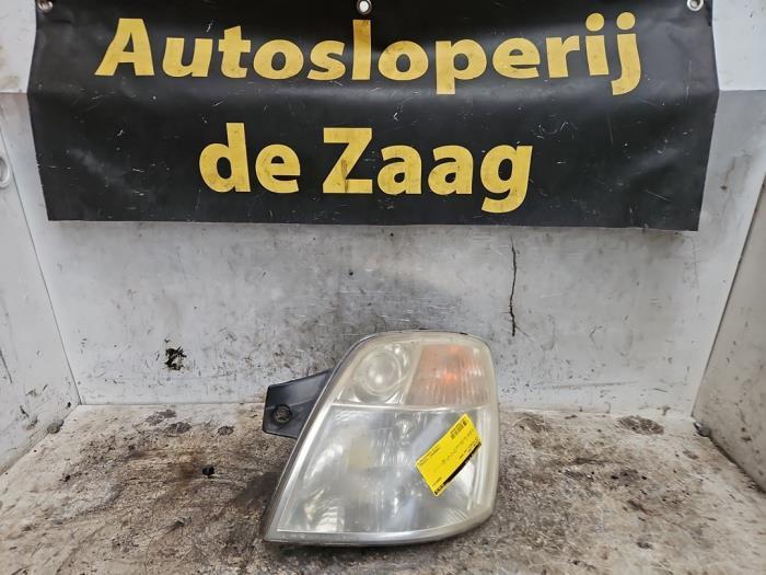 Phare gauche d'un Kia Picanto, Autos : Pièces & Accessoires, Éclairage, Kia, Utilisé, 3 mois de garantie, Enlèvement ou Envoi