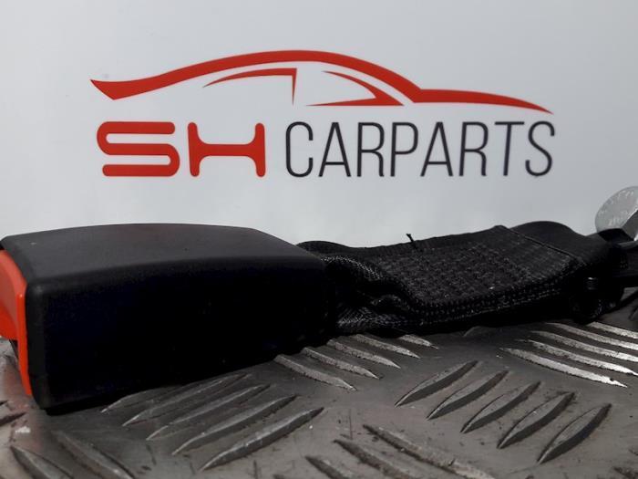 Insertion ceinture de sécurité arrière gauche d'un Ford K, Autos : Pièces & Accessoires, Habitacle & Garnissage, Ford, Utilisé