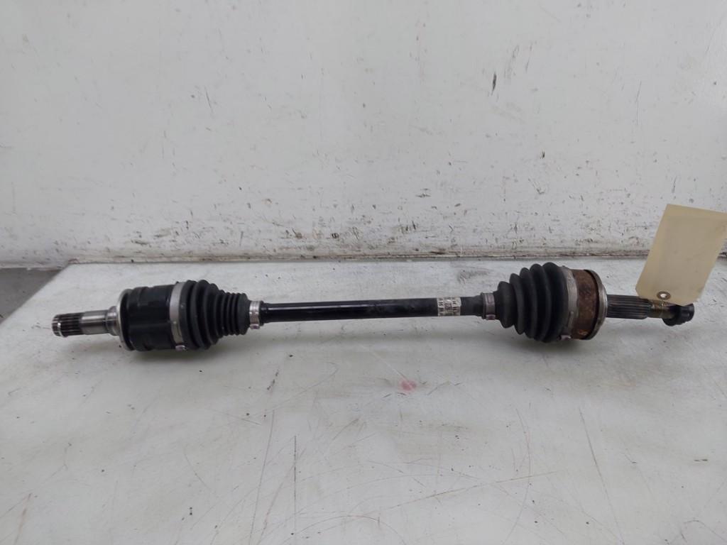 AANDRIJFAS LINKS VOOR Toyota Yaris IV (P21 / PA1 / PH1), Auto-onderdelen, Remmen en Aandrijving, Dhr. J. Ham, Gebruikt, Administratie@autoham.nl