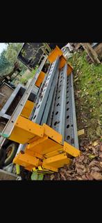 Palletstelling beschermer 2.40 cm 100 eur, Doe-het-zelf en Bouw, Ophalen, Zo goed als nieuw