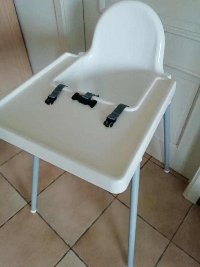 chaise haute, Enlèvement