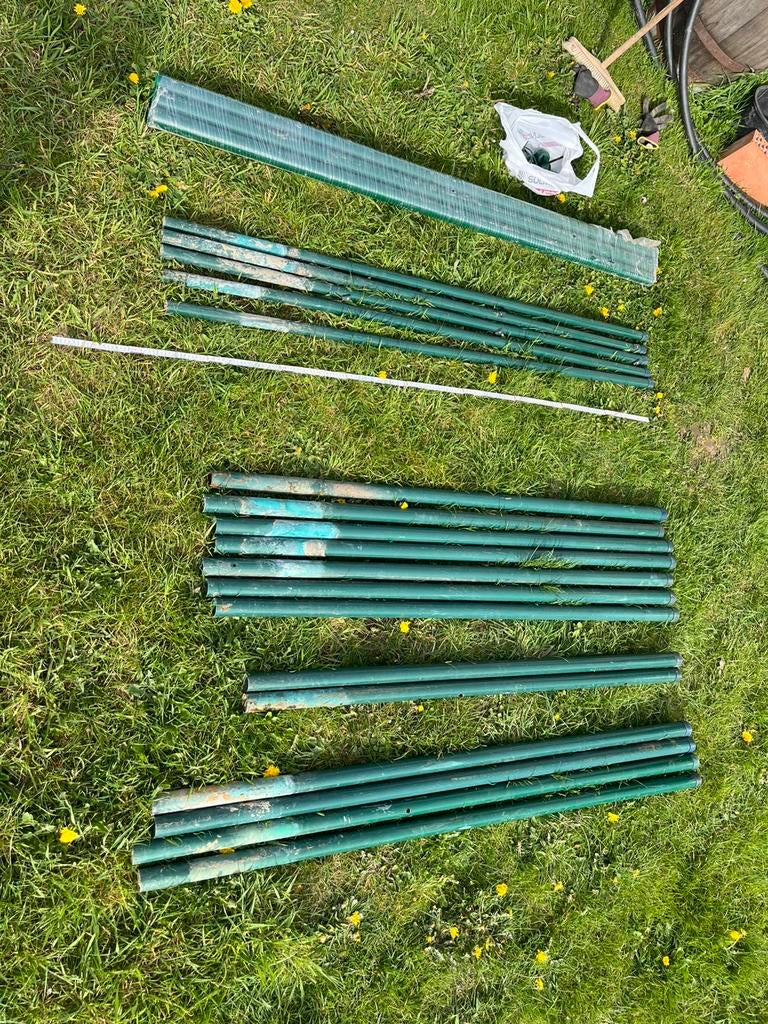 Tuinpalen en 3 poortjes, Ophalen, Zo goed als nieuw