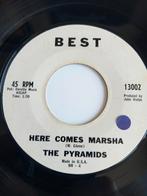 THE PYRAMIDS. HERE COMES THAT. USA 45T, Ophalen of Verzenden