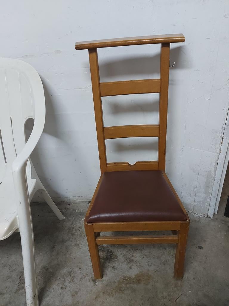Stoelen te koop,, Ophalen