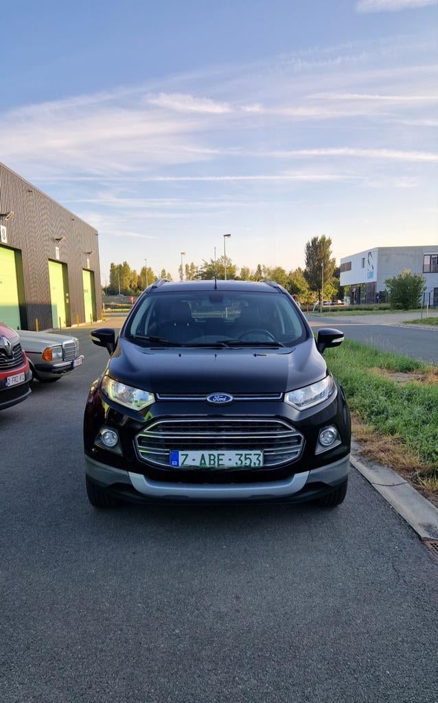 FORD ECESPORT BENZINE️1.0 BJ 2016. 114 000 KM, Auto's, Euro 6, Ecosport, Leder en Stof, Bedrijf
