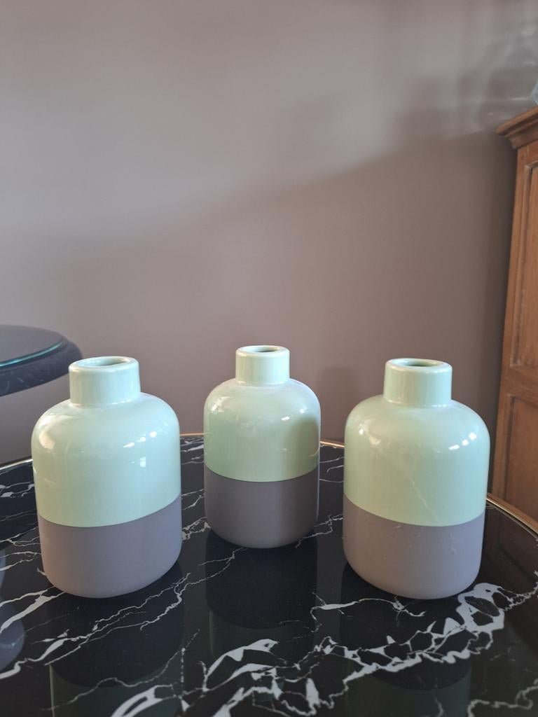 Vaasjes 3 stuks, Ophalen