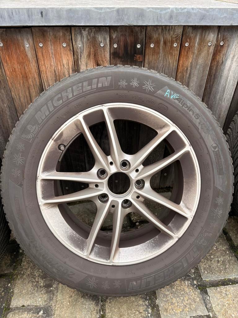 Jantes/pneus Mercedes 205/60 R16, Pneus hiver, 16 pouces, Pneu(s), Enlèvement