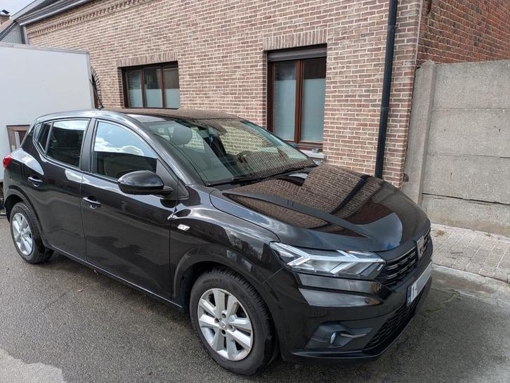 Goed onderhouden Dacia Sandero LPG uit 2021, Autos, Dacia, Sandero, Airbags, Air conditionné, Android Auto, Bluetooth, Ordinateur de bord