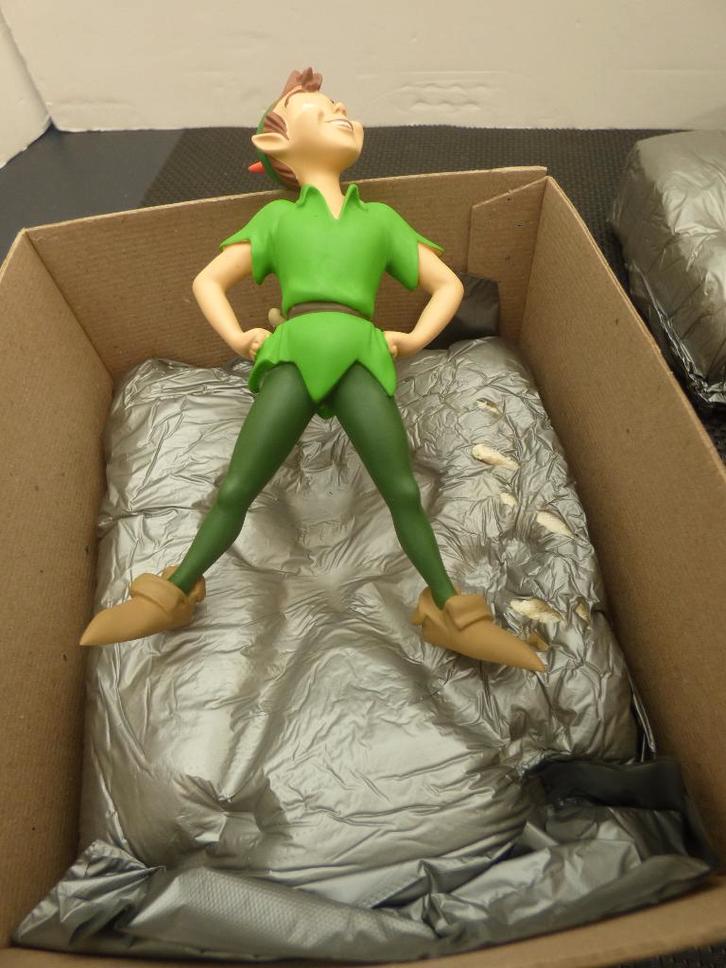 Peter Pan Disney Leblon Delenne 2010, Collections, Disney, Comme neuf, Statue ou Figurine, Enlèvement ou Envoi