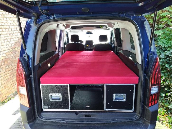 Camping-car dans un box, Caravanes & Camping, Camping-cars, Particulier, jusqu'à 2, Enlèvement