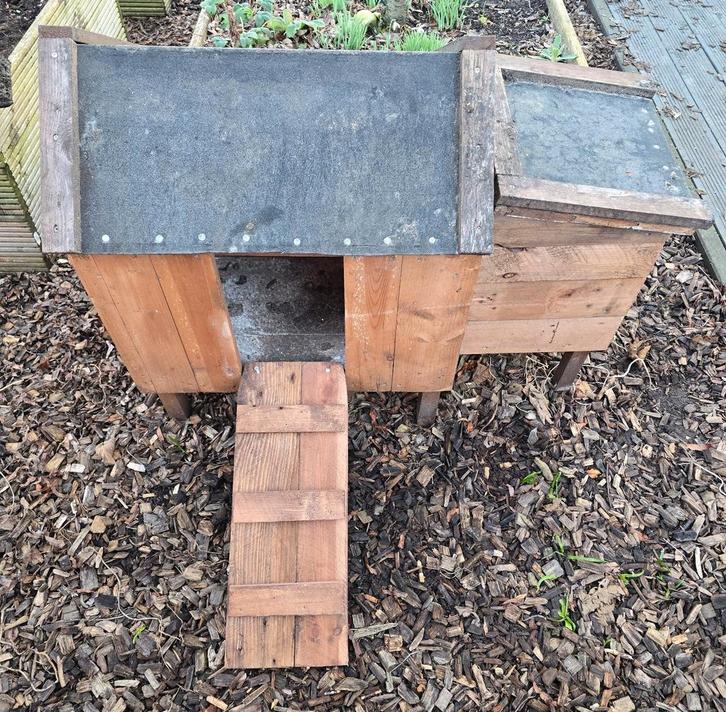 Klein degelijk kippenhok met legnest., Dieren en Toebehoren, Pluimvee | Toebehoren, Ophalen