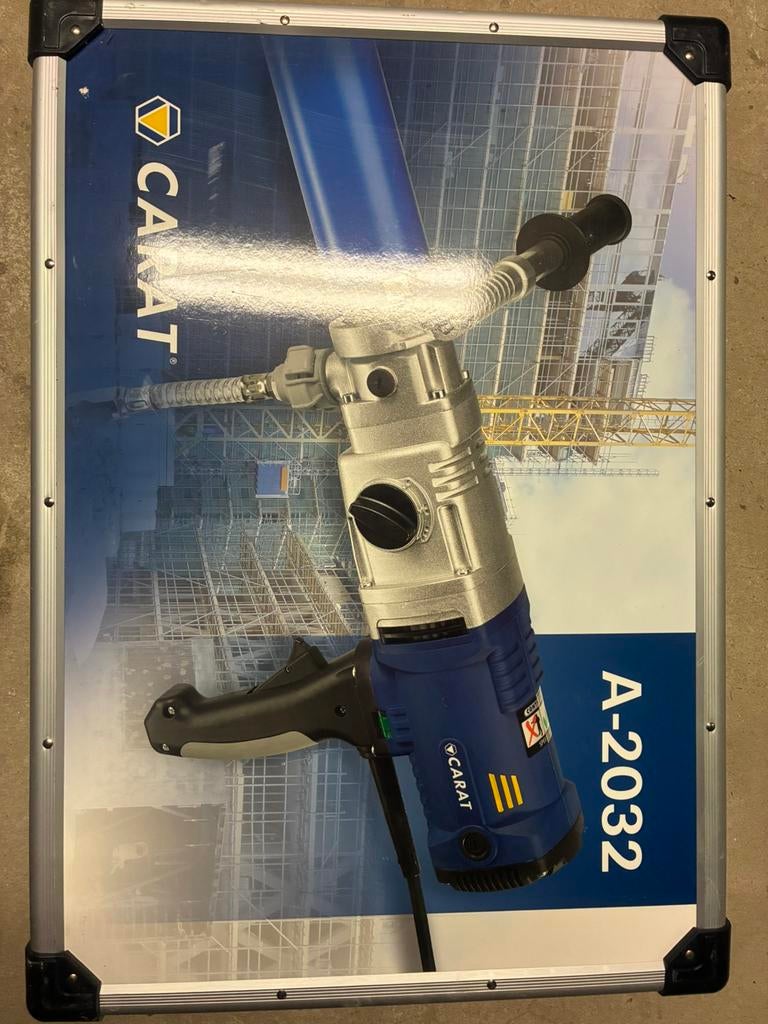 Carat diamantboor machine, Doe-het-zelf en Bouw, Ophalen, Zo goed als nieuw, Boormachine