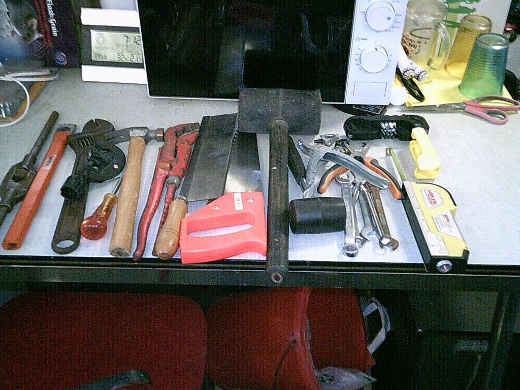 20outils divers bas prix clés scies marteau outils multiple, Bricolage & Construction, Outillage | Outillage à main, Enlèvement