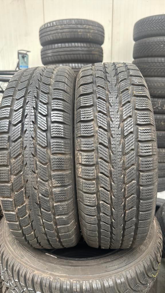 1656014 165/60/14 165/60R14 winter merk Gtradial, Kleding | Dames, Jassen | Winter, Ophalen