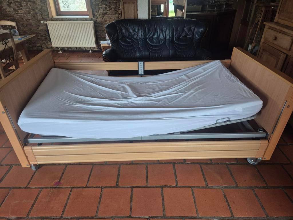 Lit médical, Maison & Meubles, Chambre à coucher | Lits