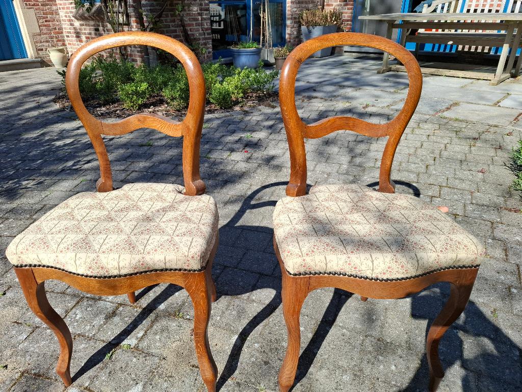 2 élégantes chaises en chêne, Antiquités & Art, Enlèvement