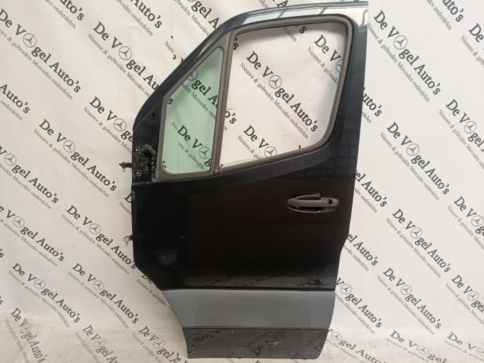 Portier 2Deurs links van een Mercedes Sprinter (9197), Auto-onderdelen, Gebruikt, -, Deur, Ophalen of Verzenden