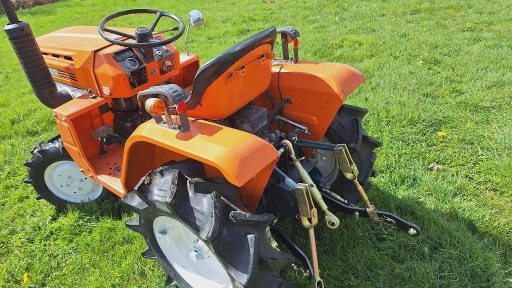tracteur Kubota 4*4, Enlèvement, Jusqu'à 80 ch, Jusqu'à 2500