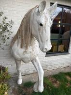 Cheval en polyester et bois, C, C, Enlèvement, C