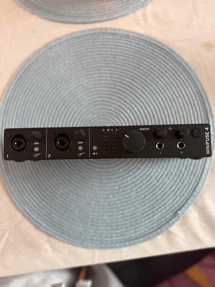 Arturia audio interface, Musique & Instruments, Musiques & Instruments Autre, Comme neuf, Enlèvement