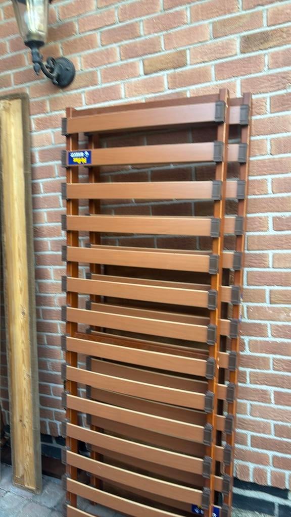 Lit avec 2sommiers pirelli, Enlèvement, Comme neuf, 140 cm