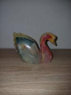 Marmeren beeld van zwaan, Enlèvement ou Envoi