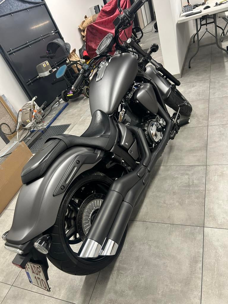 Moto xvs 1300 custom, Occasion, Plus de 35 kW, Particulier, 1300 cm³