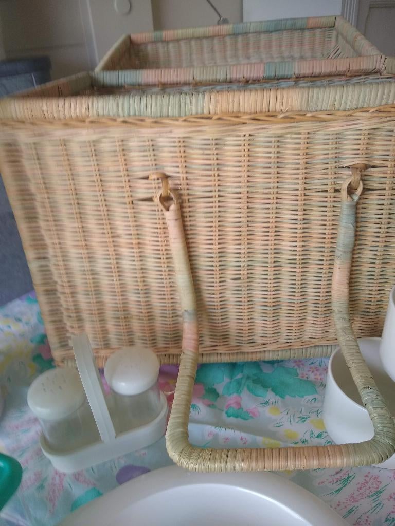 picknickmand, Ophalen, Zo goed als nieuw