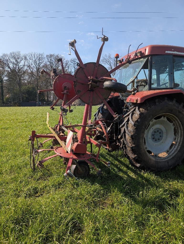 lely hooikeerder, Ophalen, Veehouderij, Weidebouw