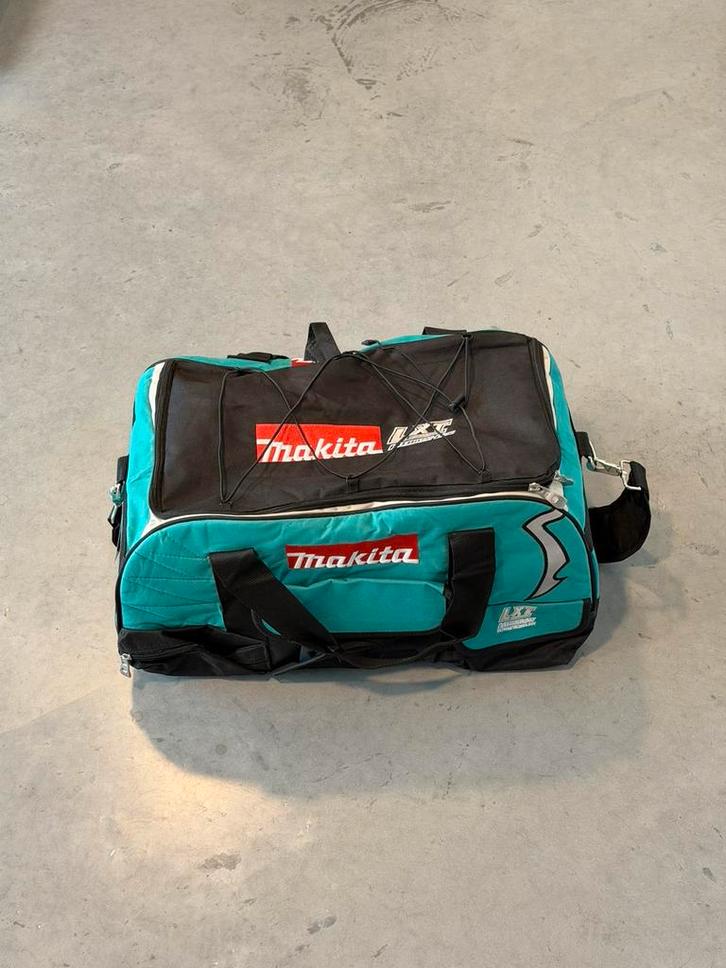 Kit Makita DLX4017 18V – 4 machines – Neuf, Bricolage & Construction, Outillage | Pièces de machine & Accessoires, Neuf, Enlèvement