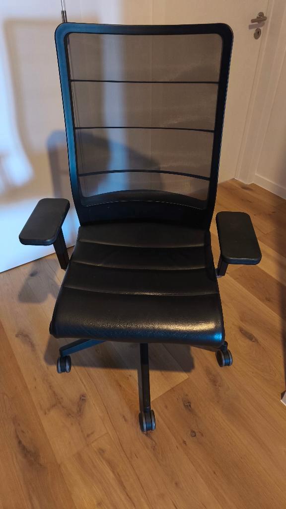 Fauteuil de bureau Airpad Interstuhl, Maison & Meubles, Chaises de bureau, Utilisé, Chaise de bureau, Noir, Ergonomique, Enlèvement