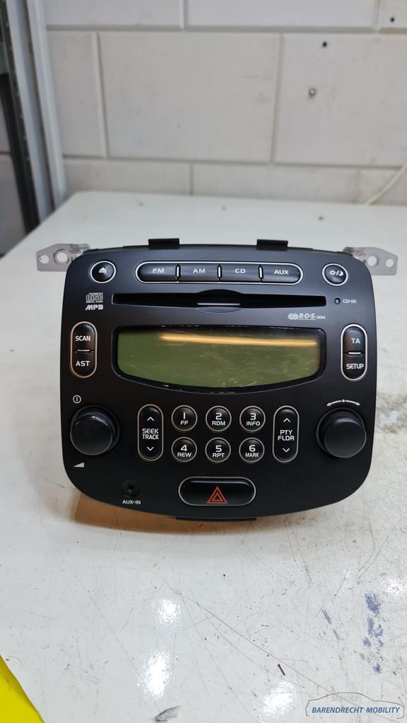 Radio lecteur CD Hyundai i10 961000X2304X MP3 original utili, Autos : Pièces & Accessoires, Électronique & Câbles, Hyundai, Utilisé