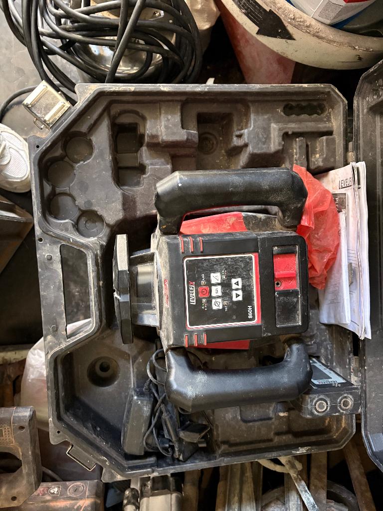 Bouwlaser, Doe-het-zelf en Bouw, Ophalen, Gebruikt