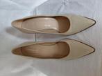 escarpins permesso beiges 40, Ophalen of Verzenden, Gedragen, Pumps