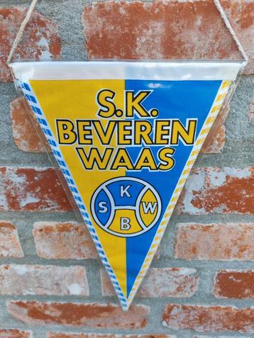 SK Beveren 1970s oud logo prachtig zeldzaam vintage vaantje beschikbaar voor biedingen