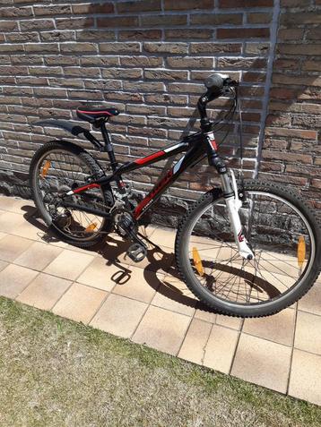 Fiets trek beschikbaar voor biedingen