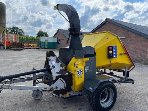 Takkenversnipperaar 5327 hout versnipperaar (bj 2014), Zakelijke goederen, Machines en Bouw | Tuin, Park en Bosbouw, Hakselaar