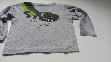 T-shirt - Maat 98/104 beschikbaar voor biedingen