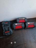 Chargeur de batterie Bosch + 3 batteries, Enlèvement, Comme neuf