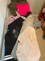 Pakket kledij dames small x small 50 stuks, Kleding | Dames, Dames-kledingpakketten, Ophalen of Verzenden, Zo goed als nieuw, Maat 36 (S)