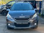 Peugeot 2008 1.2 benzine 2015. 97,879 km, Auto's, Peugeot, Voorwielaandrijving, Euro 5, 1199 cc, USB