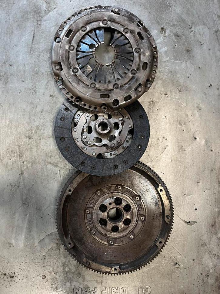 VW GOLF 6/1.6L TDI motoronderdelen, Auto-onderdelen, Motor en Toebehoren, Volkswagen, Gebruikt, Ophalen