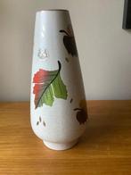 Germany keramiek , retro vaas , bladmotief getekend Höhr, Antiquités & Art, Antiquités | Céramique & Poterie, Enlèvement ou Envoi