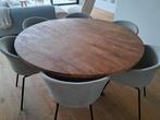Ronde houten tafel diameter 150 cm, Huis en Inrichting, Ophalen, Zo goed als nieuw